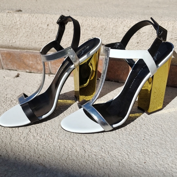 Giuseppe Zanotti Shoes - Giuseppe Zanotti Design gold mirrored high heel shoe